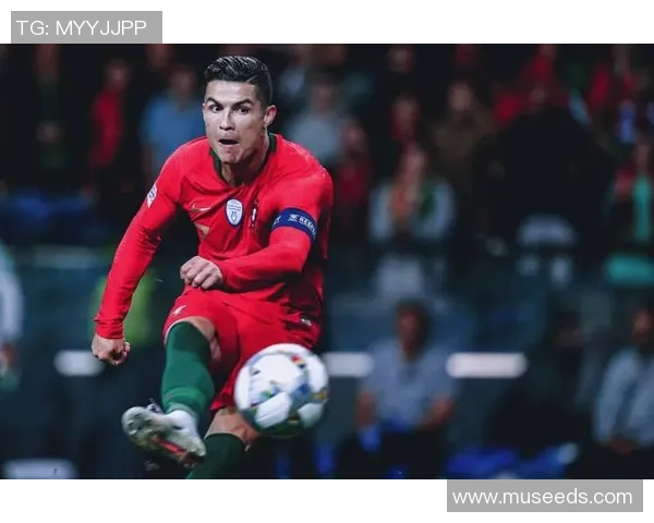 足球明星背身球衣背后的故事与荣耀解析